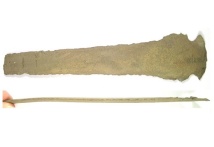 Cast cu-alloy rapier blade dating from the Middle Bronze Age, ca. 1500-1250BC.